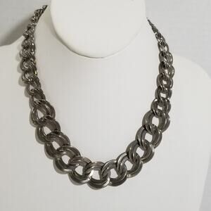 Vintage 18" silver tone double link graduated chain1.1509